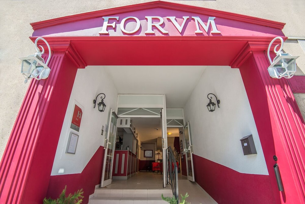 hotel du forum