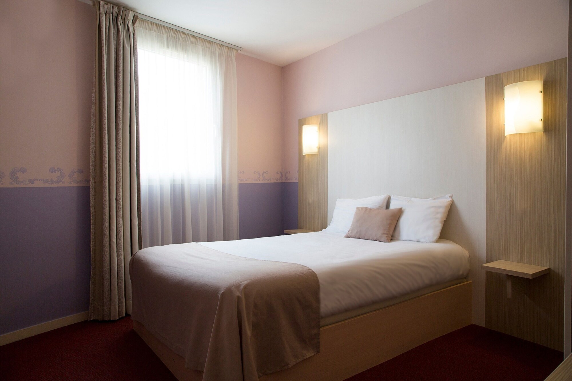 brit hotel chinon le lion dor