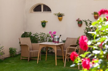 brit hotel chinon le lion dor