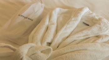 dalmahoy hotel and country club