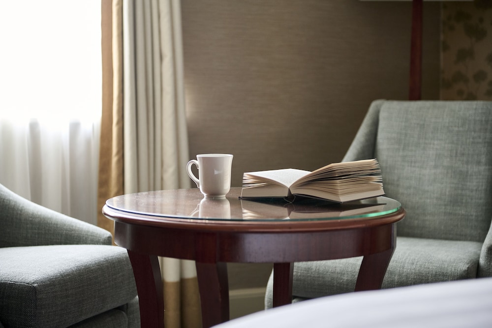 dalmahoy hotel and country club