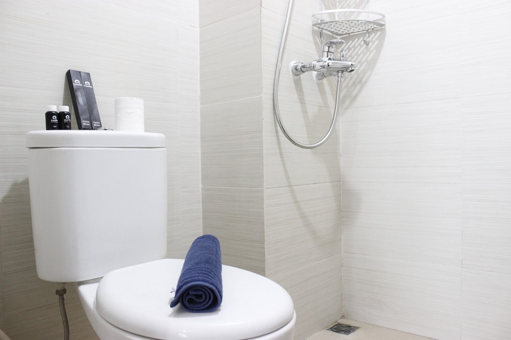 stylish 2br at gateway pasteur near pasteur exit toll