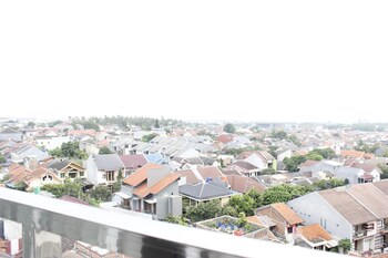 stylish 2br at gateway pasteur near pasteur exit toll