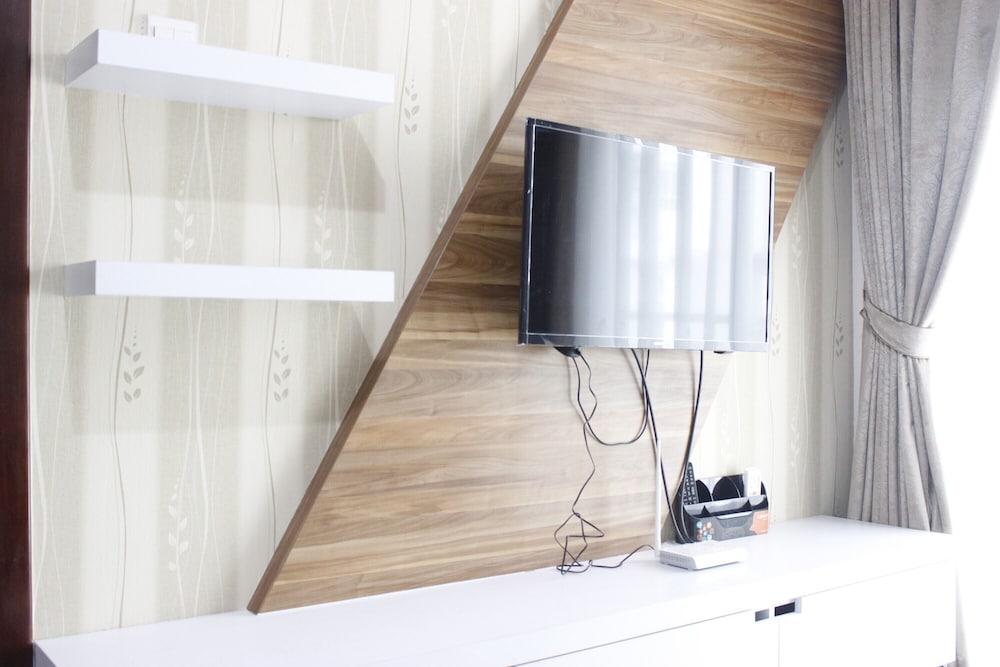 stylish 2br at gateway pasteur near pasteur exit toll