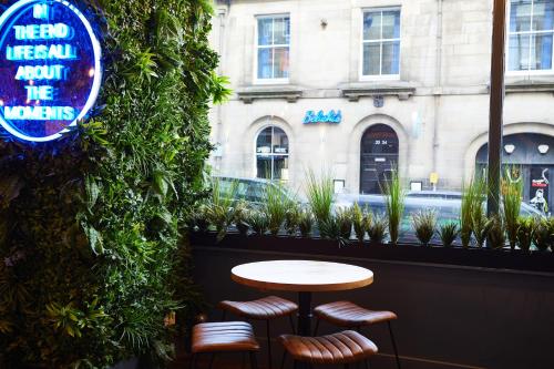 st christophers edinburgh old town hostel