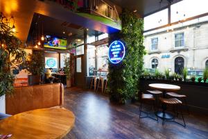 st christophers edinburgh old town hostel