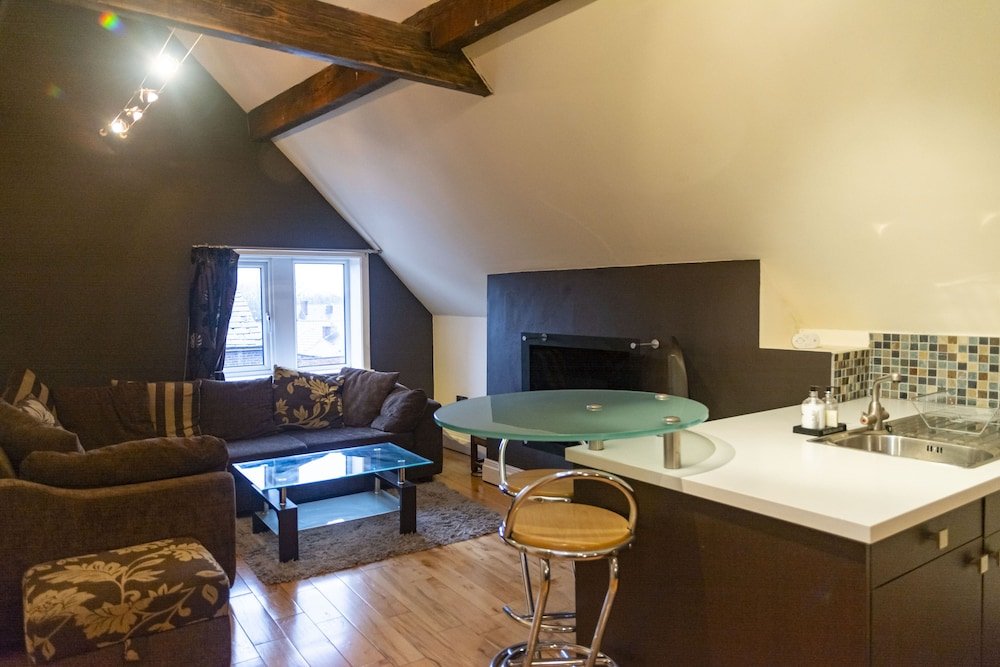 luxury apt no 2 one bed apartment