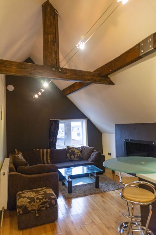 luxury apt no 2 one bed apartment