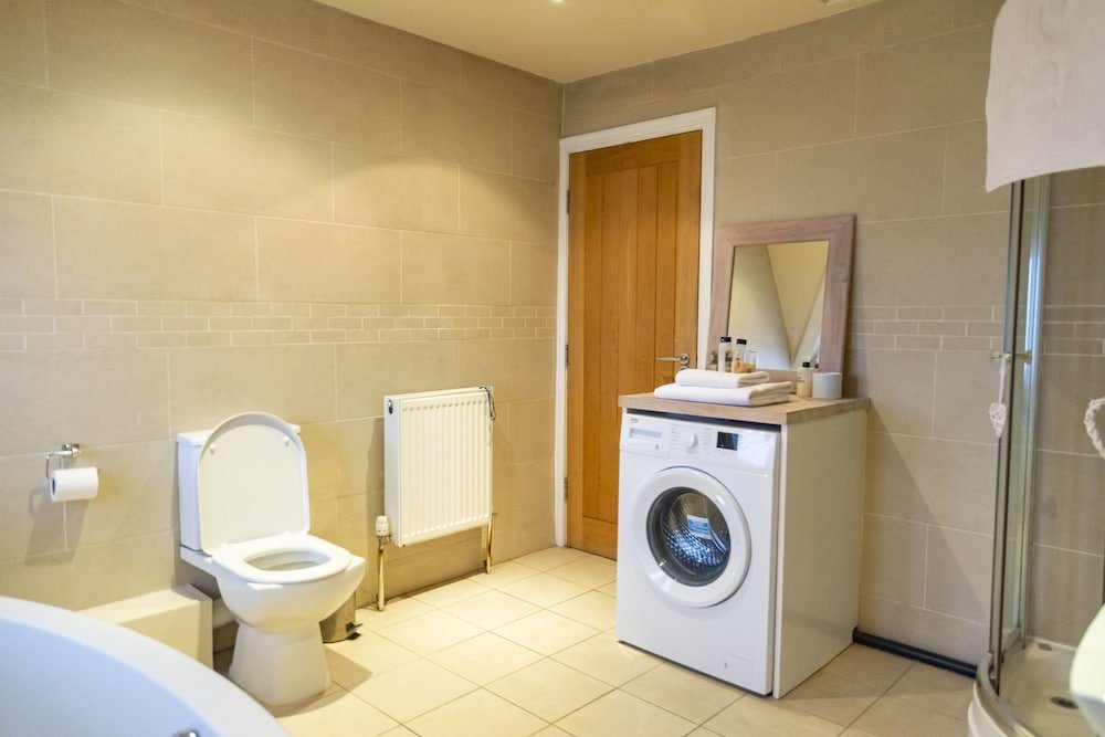 luxury apt no 2 one bed apartment