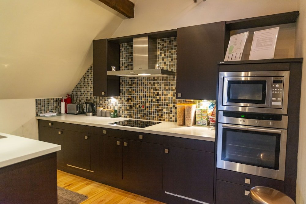 luxury apt no 2 one bed apartment