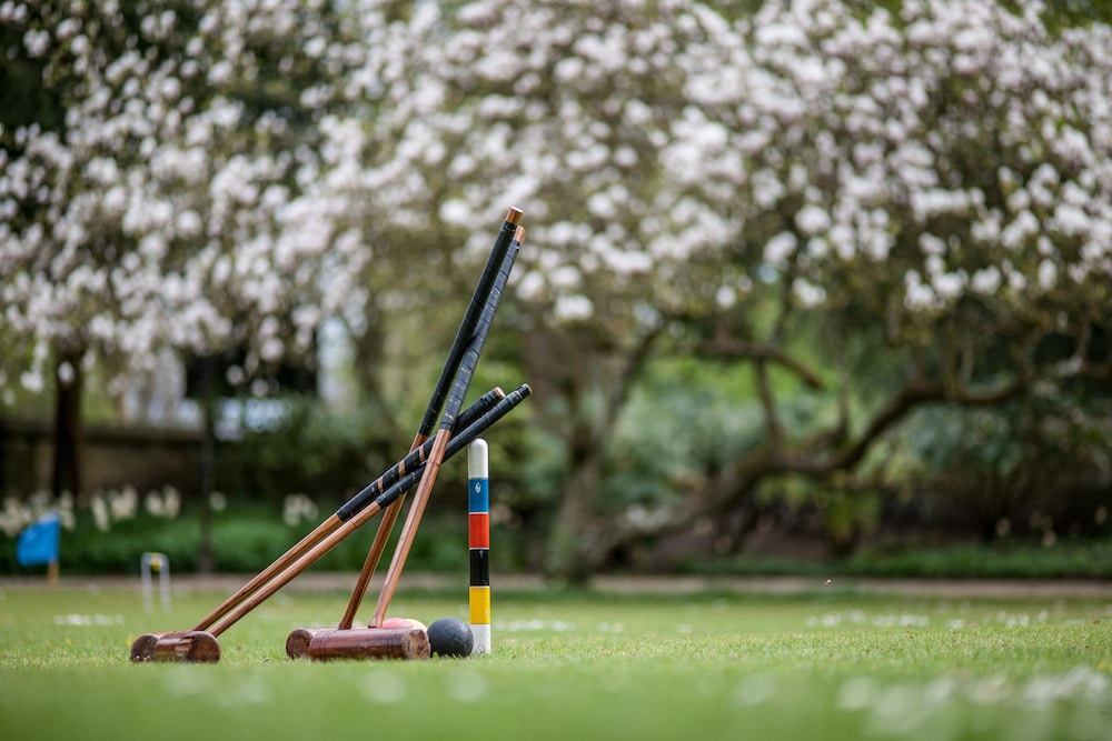 the slaughters manor house