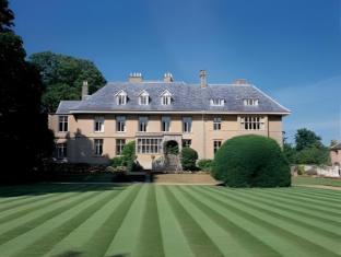 the slaughters manor house