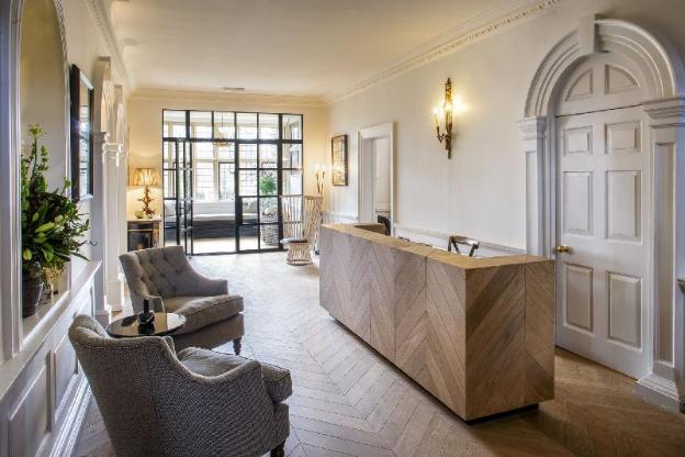 the slaughters manor house