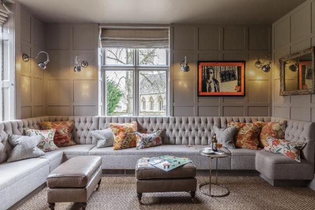 the slaughters manor house