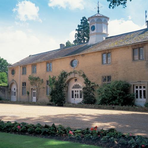 the slaughters manor house