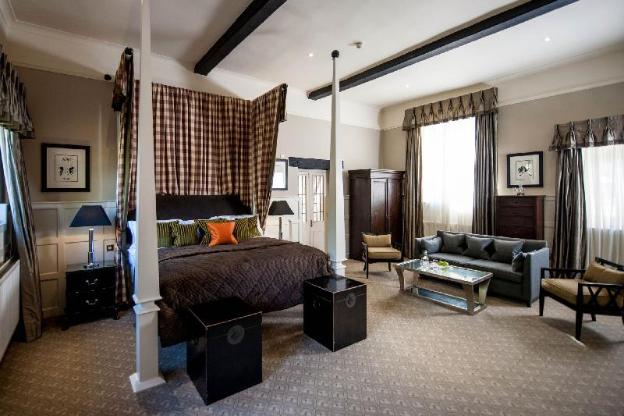 the slaughters manor house