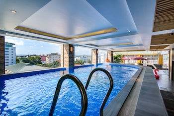 thanh lich royal boutique hotel