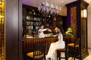 thanh lich royal boutique hotel