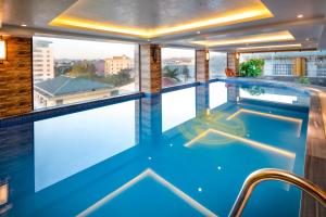 thanh lich royal boutique hotel