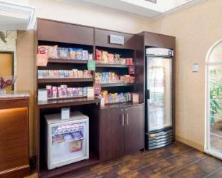 quality suites irving las colinas