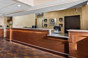 Quality Suites Irving-Las Colinas,Dallas County>>Dallas,3 star