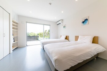 frame view mt fuji villa east