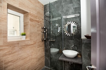 metropole apartments centrum