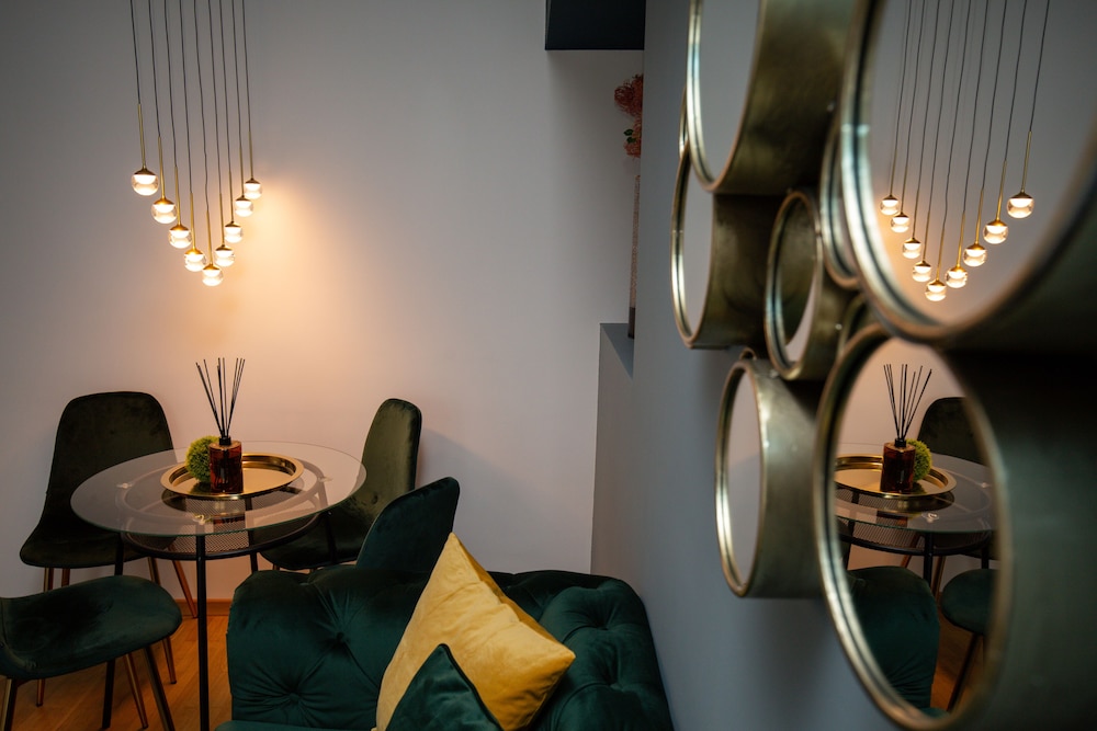 metropole apartments centrum