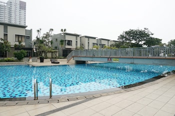 Trendy & Relaxing 2Br At The Suite Metro Apartment,,0 star