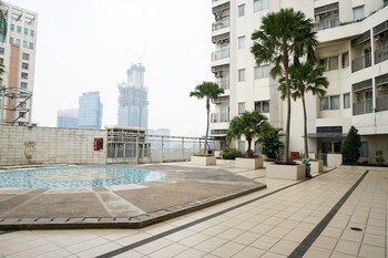 Trendy & Relaxing 2Br At The Suite Metro Apartment,,0 star