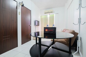 new furnished 2br apartment mutiara bekasi