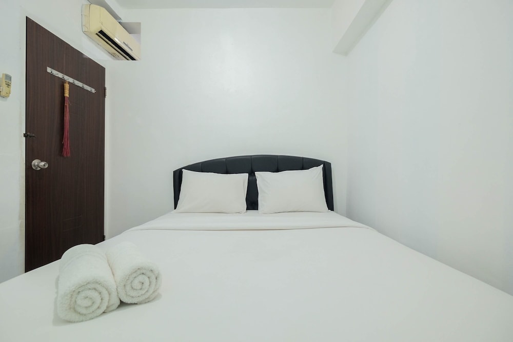 new furnished 2br apartment mutiara bekasi