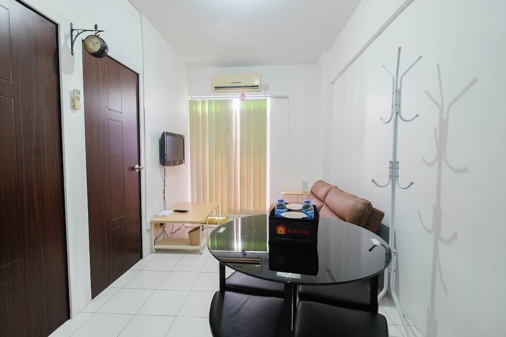 new furnished 2br apartment mutiara bekasi