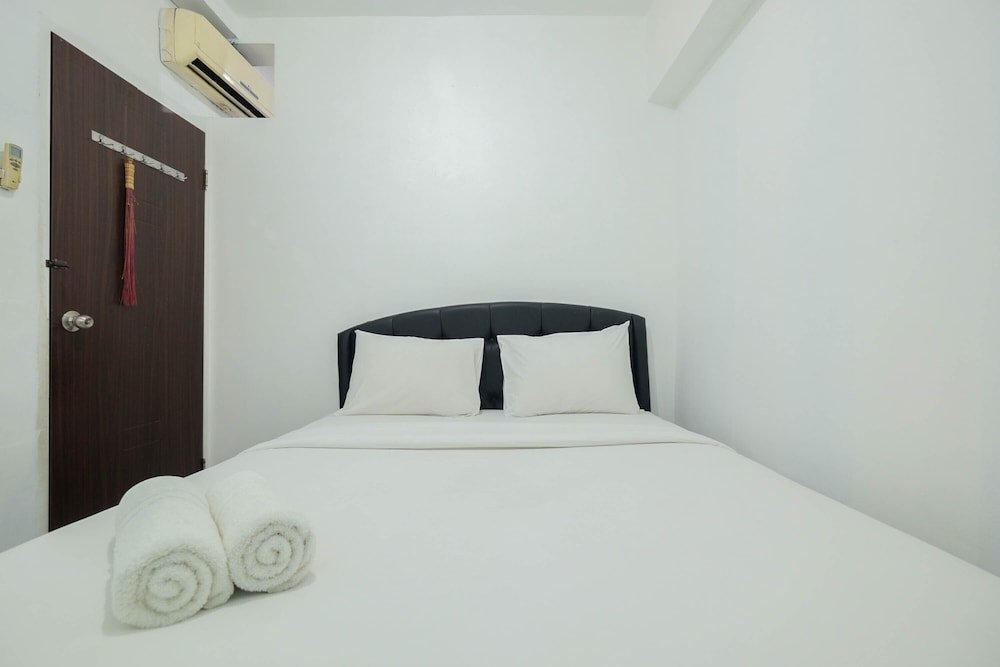 new furnished 2br apartment mutiara bekasi