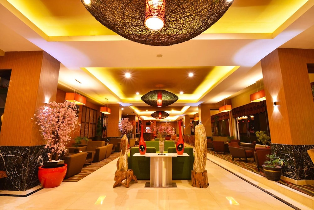 grand rocky hotel
