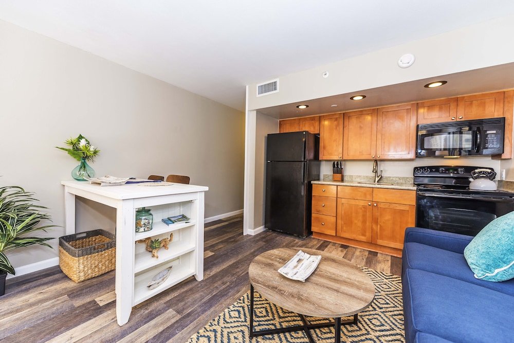 Royal Kahana 318 Studio Bedroom Condo By Redawning,Lahaina>>Kahana,4 star