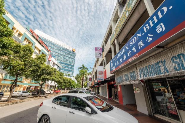 aj residence kota kinabalu city center