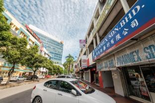 aj residence kota kinabalu city center