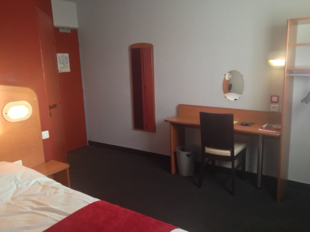 initial by balladins amiens longueau