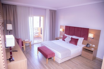 stella beach resort and spa makadi bay