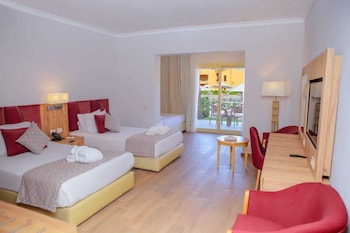 stella beach resort and spa makadi bay