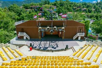 club and hotel letoonia