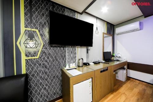 goodstay world hotel