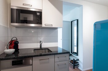 zh tiger altstetten hitrental apartment