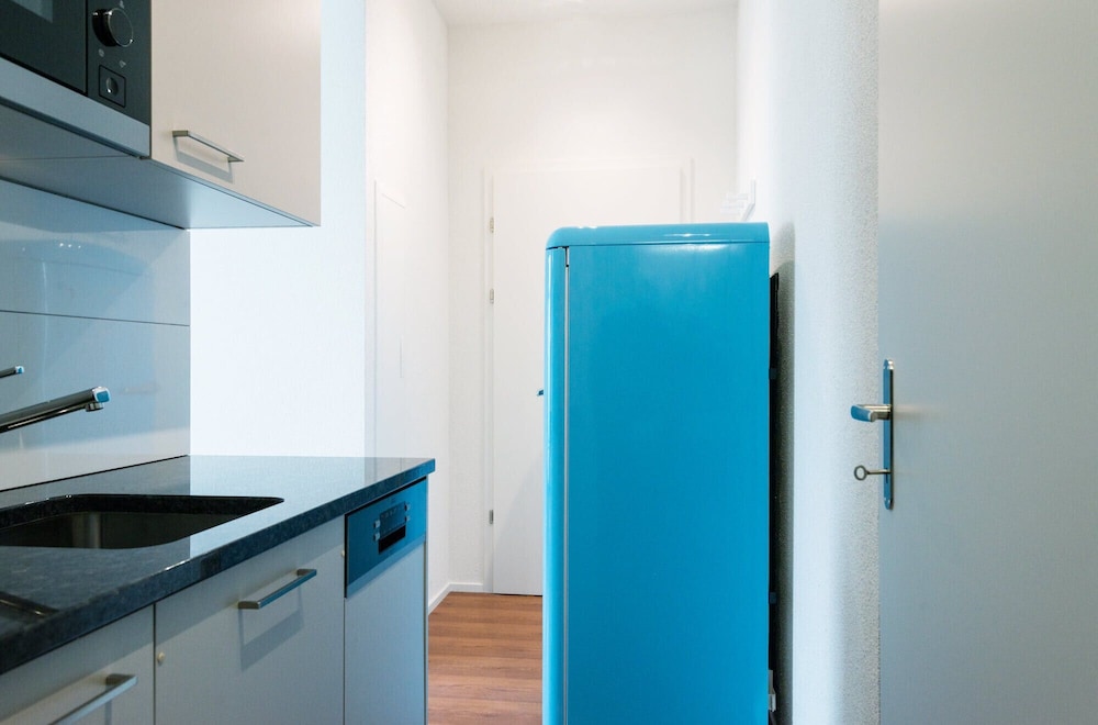 zh tiger altstetten hitrental apartment