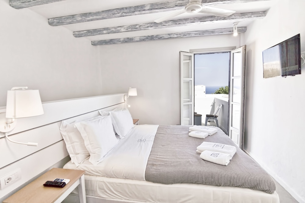 lindos comfy suites