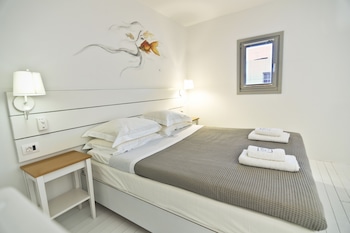 lindos comfy suites