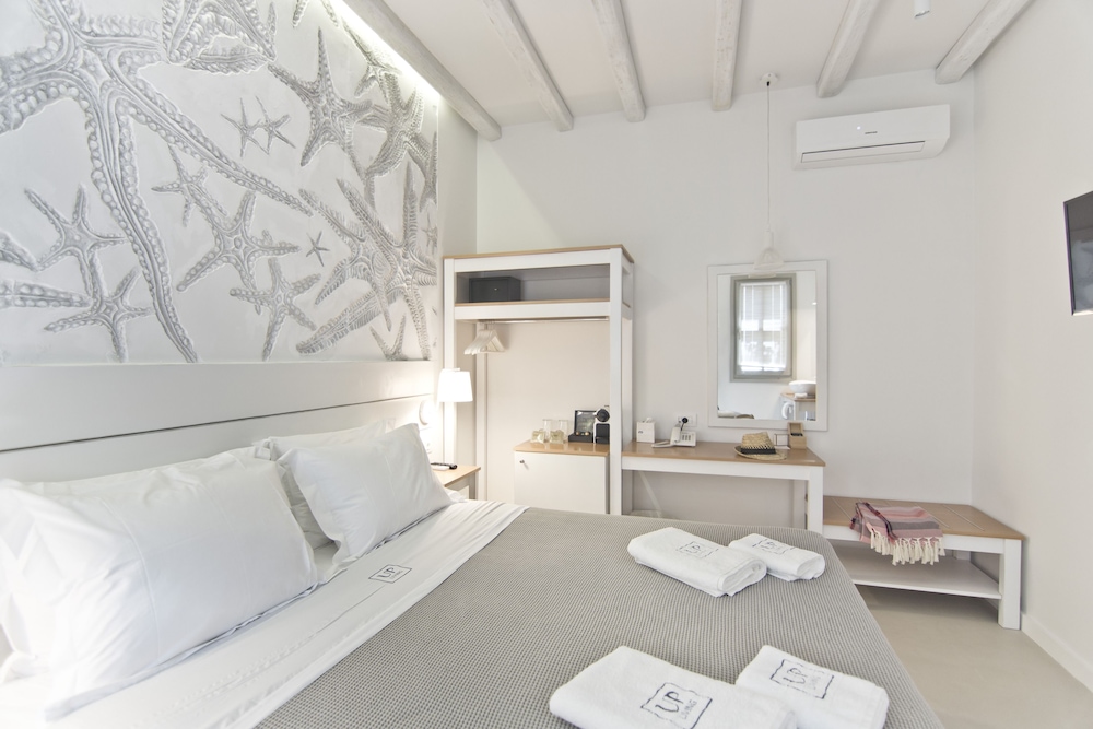 lindos comfy suites