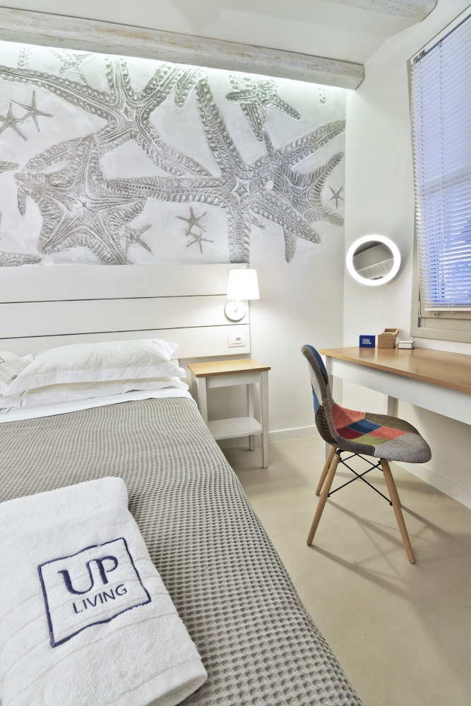 lindos comfy suites