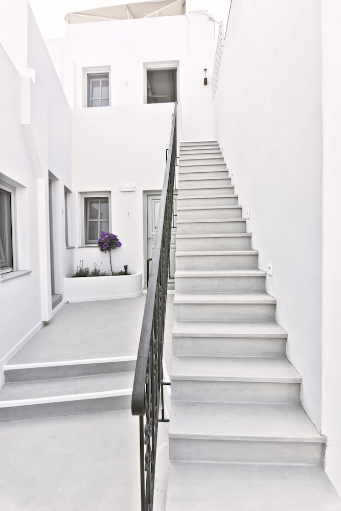 lindos comfy suites